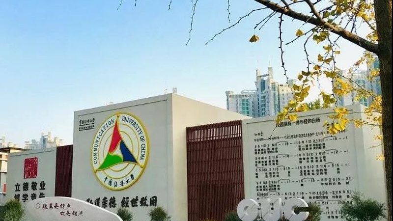 品牌设计与平面设计：两者差异与选择要点
